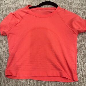 Lululemons Cropped Women's Coral Swiftly